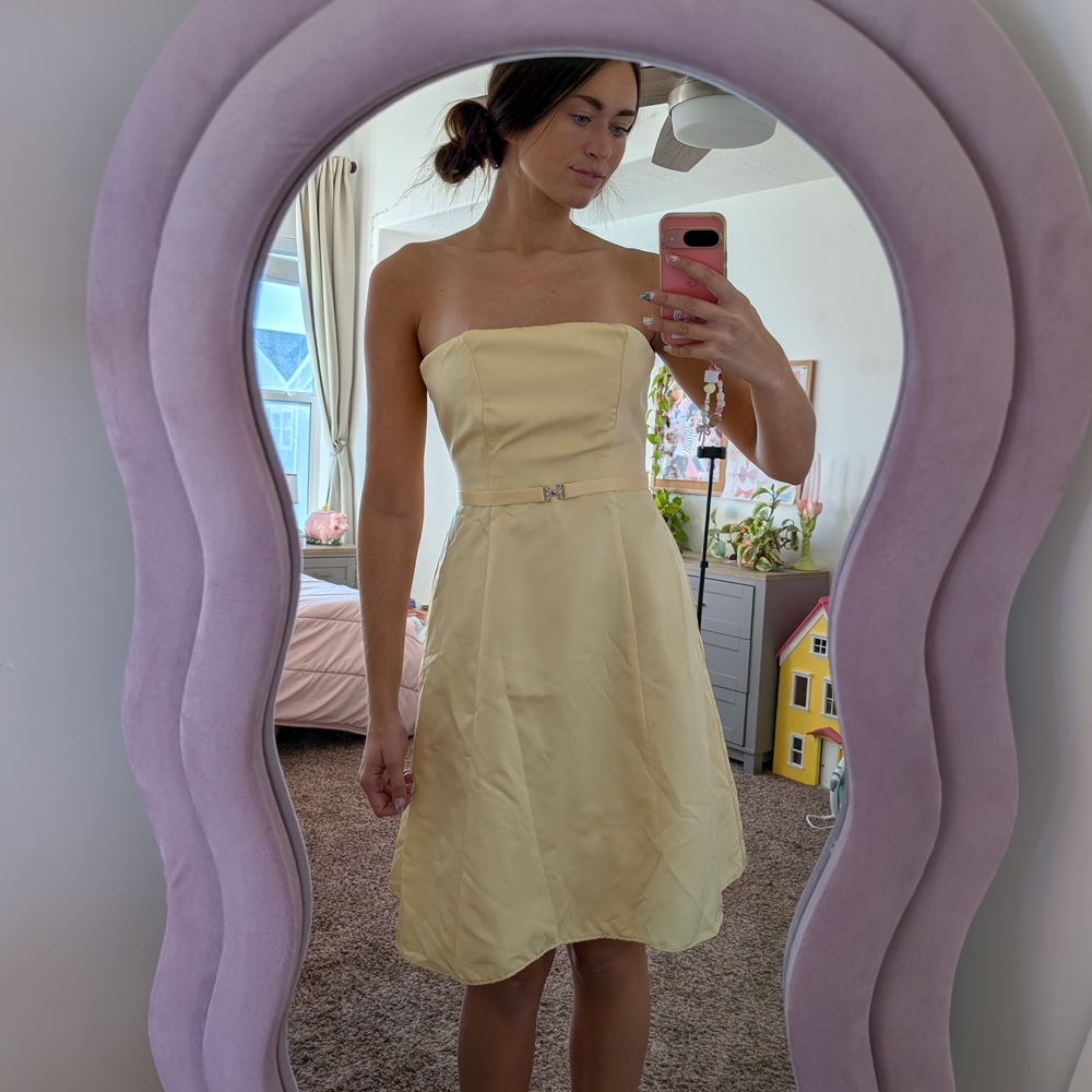 Vintage Elegant Yellow Strapless Dress Size Small - Picture 1 of 6
